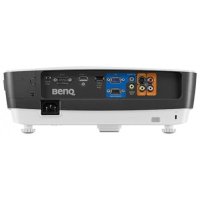 проектор BenQ MU706