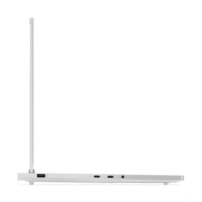 ноутбук Lenovo Legion 7 16IAX10 83KY0051RK Белый